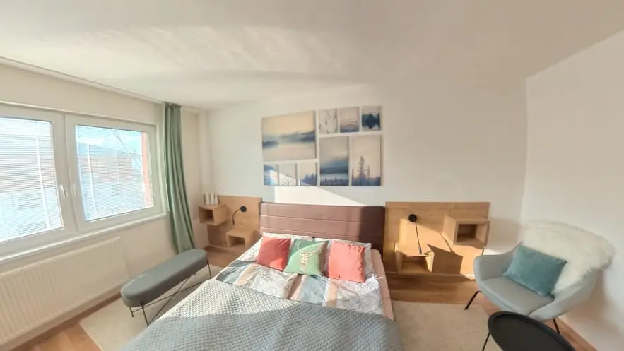 Virtual tour with plan